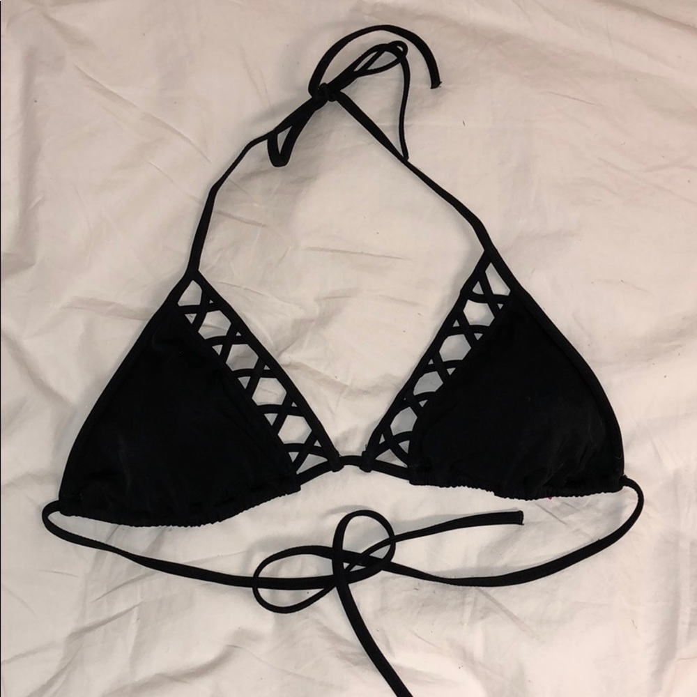 Victoria’s Secret bikini top